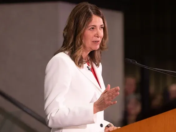 Bell: Danielle Smith speaks out on giving Albertans more control on immigration